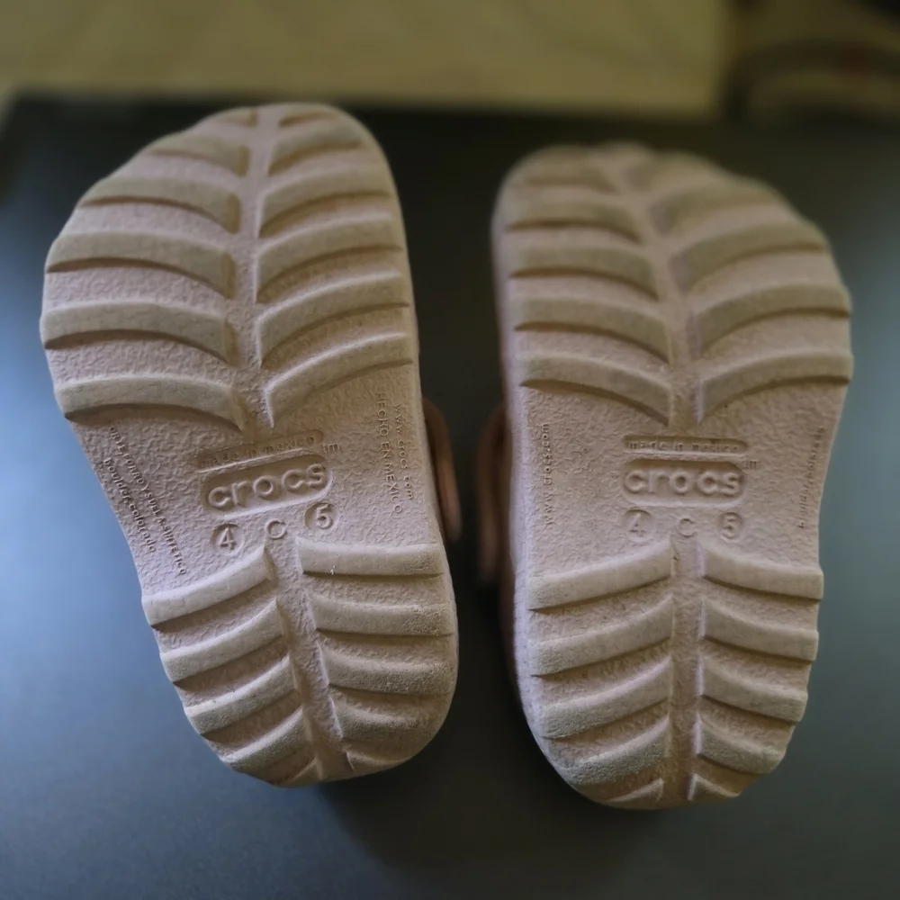 CROCS Kids Pink Starfish Sandals
